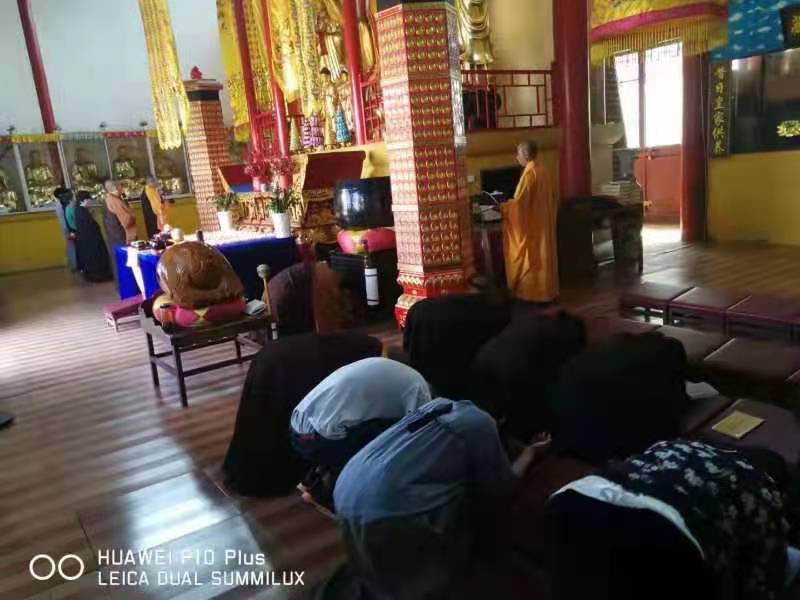 新彩网90999文殊菩萨圣诞祈福助考法会圆满