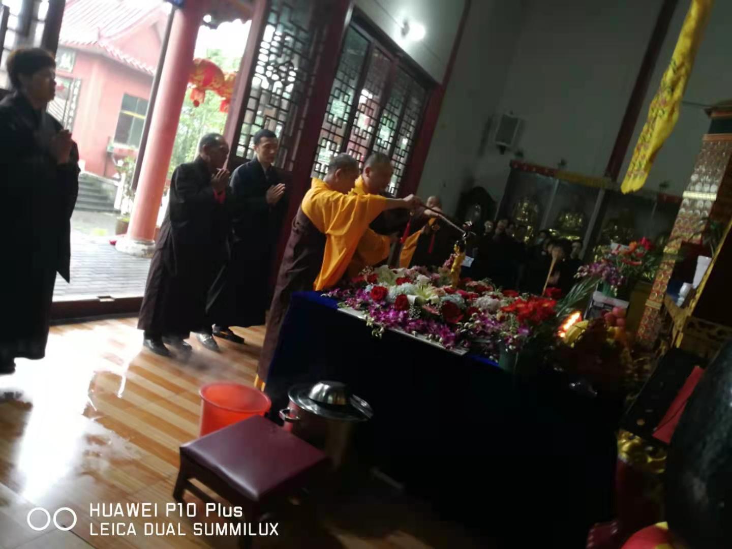 新彩网90999释迦牟尼佛圣诞法会圆满